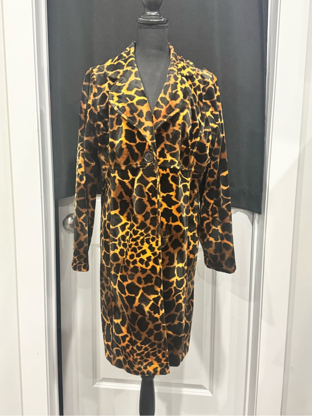Leopard Print Long Coat in Black and Brown